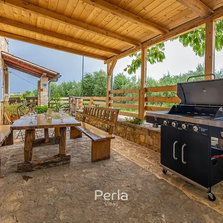 Casa Lyra With Heated Pool In Novigrad 800m From The 度假居 *
