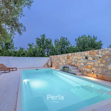 Casa Lyra With Heated Pool In Novigrad 800m From The 度假居